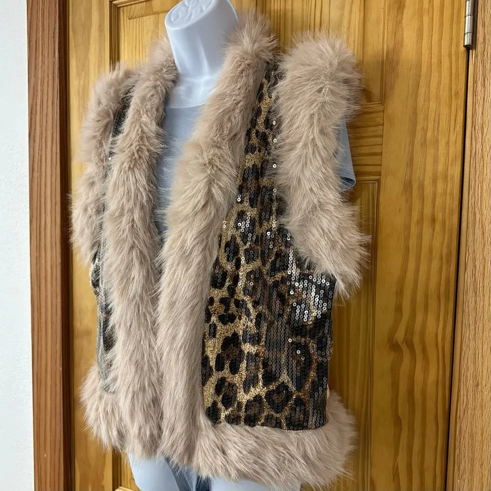 NWT, Women’s One-Size Leopard Sequin Faux Fur Trim Vest, K643 - Picture 9 of 14